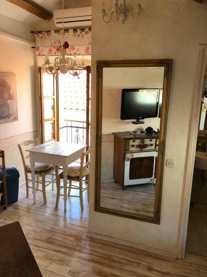 Apartments Authentic Baska Bagian luar foto